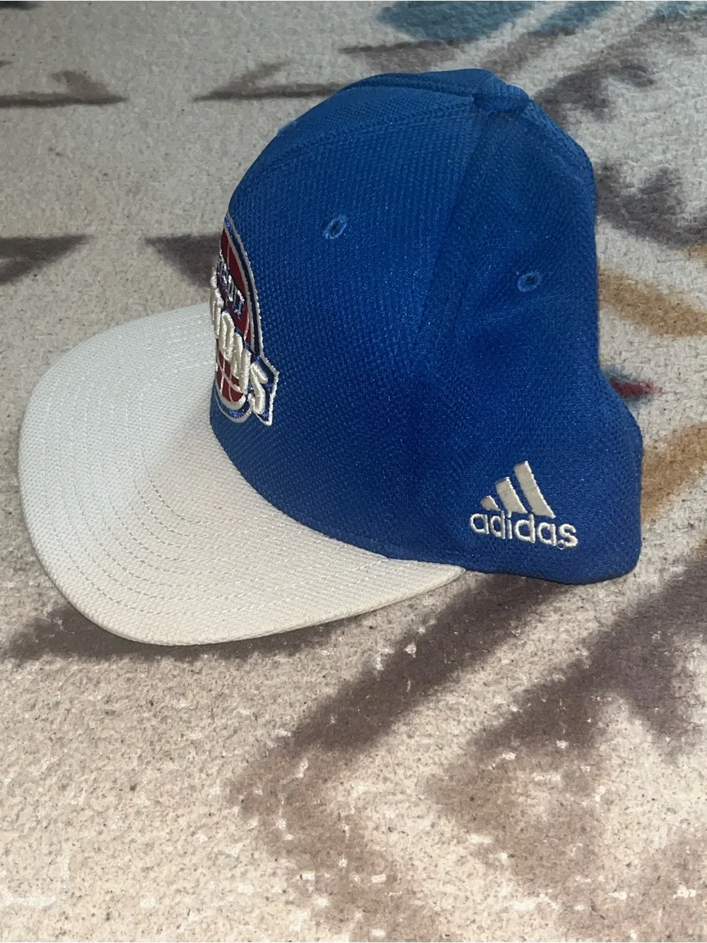 ALOT NBA HOCKEY BASEBALL HATS